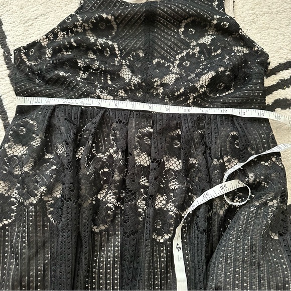 Free People Black Rocco Lace Overlay Mini Dress Womens size 6 - Picture 8 of 12